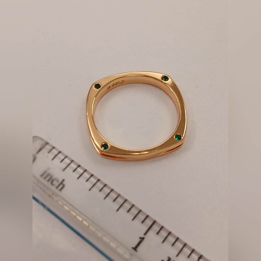 🍂 New 18k Goldplated Bevel Square Ring with Green Gem Accents Pretty Bird - Picture 5 of 9